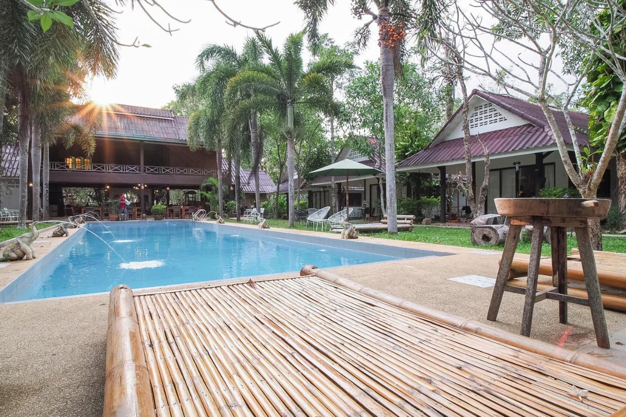 Capital O 834 Iyara Resort & Spa Koh Chang Ngoại thất bức ảnh
